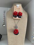 Collar de rosa plateado